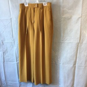 ❤️SALE❤️Babaton (Aritzia) Dress Pants